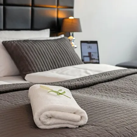 Hotel apartamentowy Rosenthal 5*